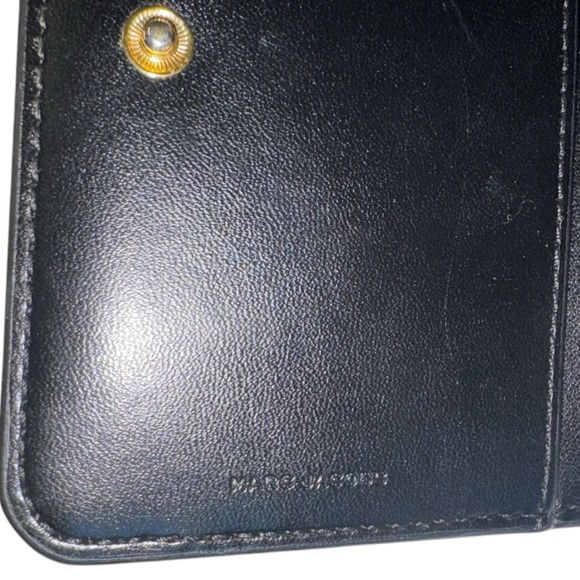 MARC JACOBS The J Marc Mini Compact Wallet black leather w/ gold hardware - Picture 13 of 13